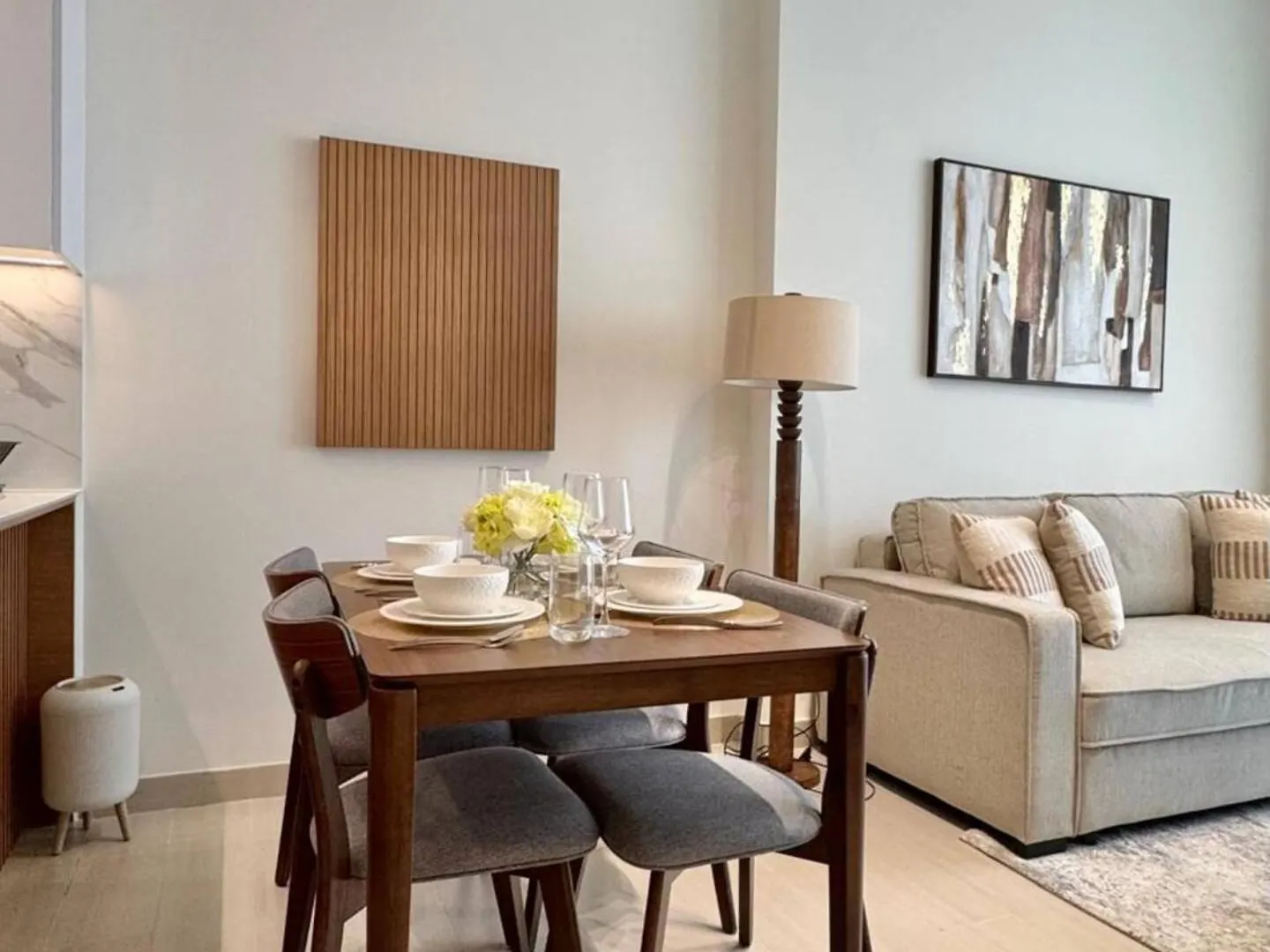 Cozy 1Br Wood & Beige Retreat In Jvc Apartment Dubai